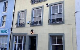 6 Church Street, Whitehaven - Perfect Deployment Location For Coast To Coast Cyclists & Hikers